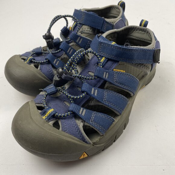 KEEN Newport H2 Sandals Youth Kid Boys Size 5 Blue Water Sports Slip On - Picture 2 of 12